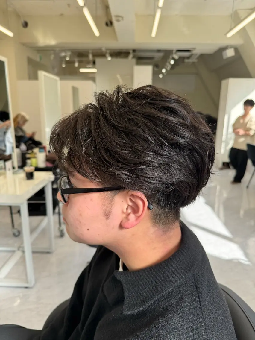 パーマ little石川 秀のヘアスタイル