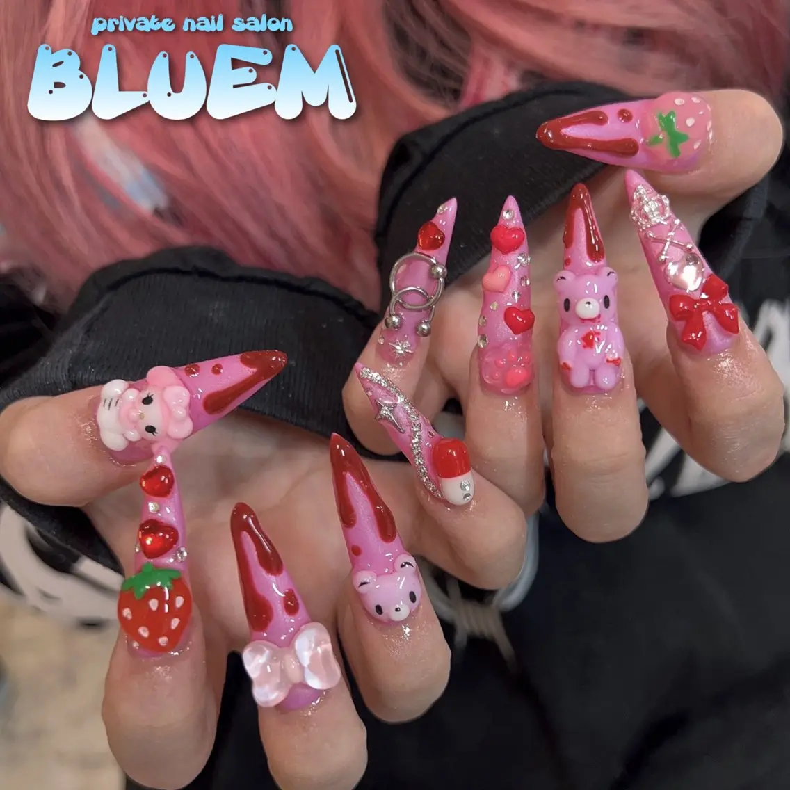 ネイル ハンドネイル BLUEM なな🐶のネイルデザイン