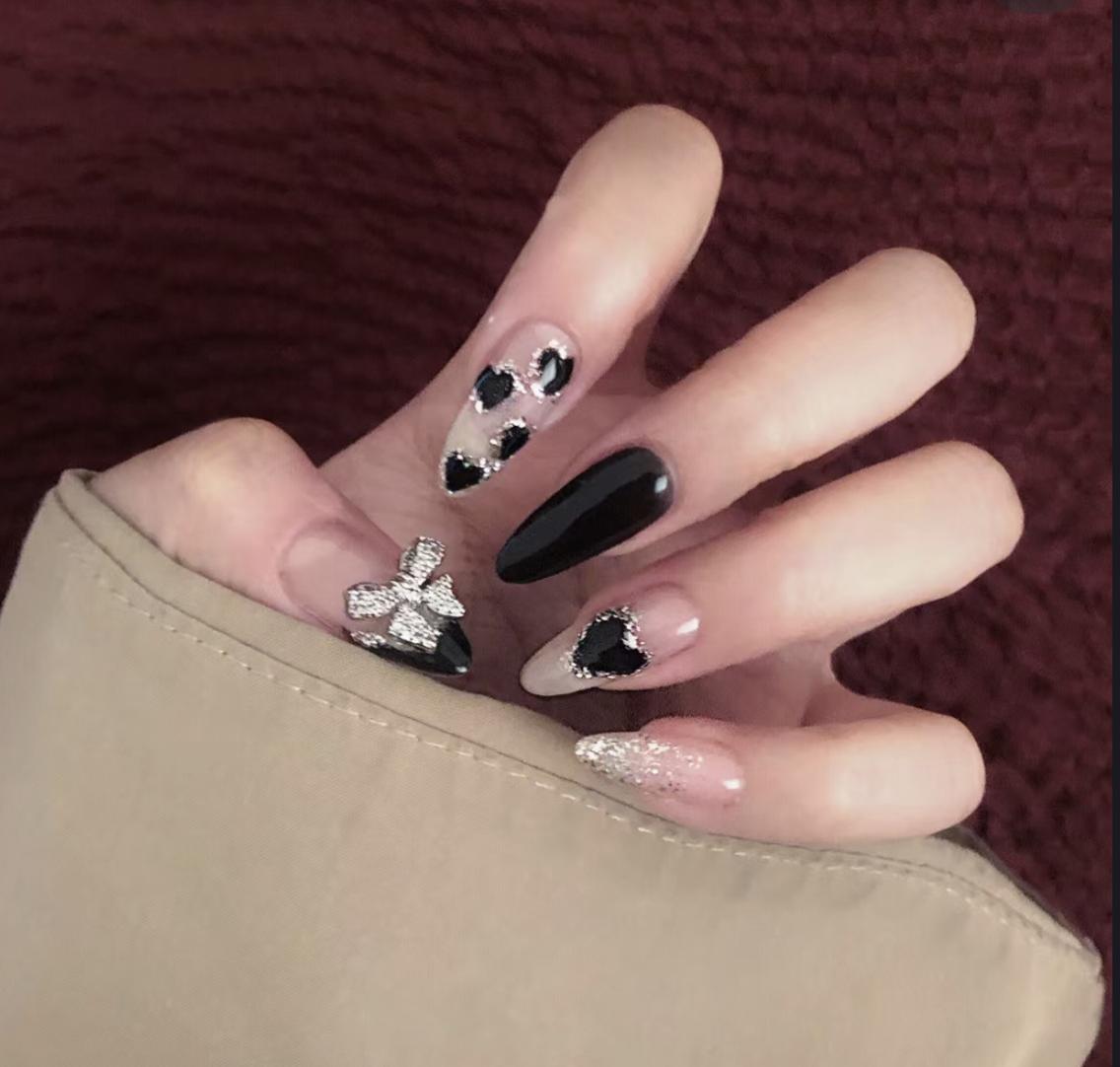 ネイル ハンドネイル エリ🫧 nail池袋東口のネイルデザイン