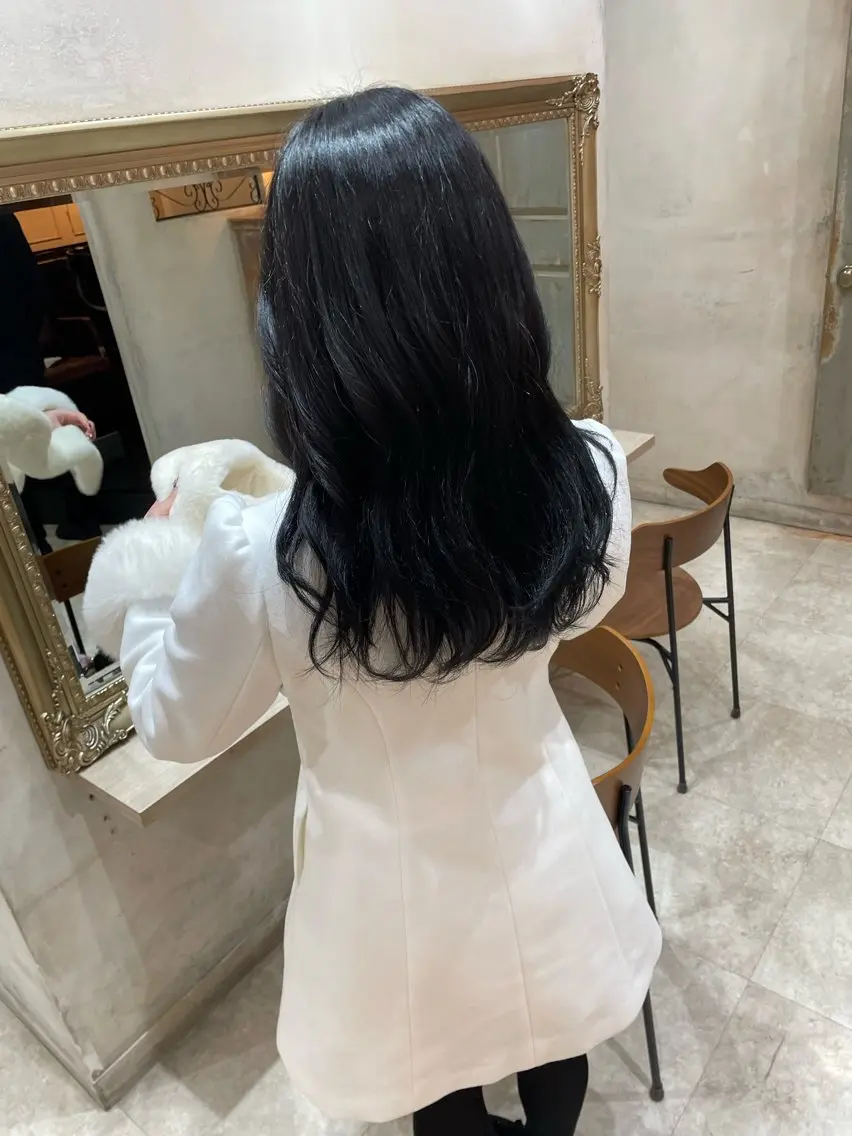 ロング カラー 黒髪 ブルーカラー ブルーブラック カラー✨縮毛矯正✨ ハギワラケンタのヘアスタイル