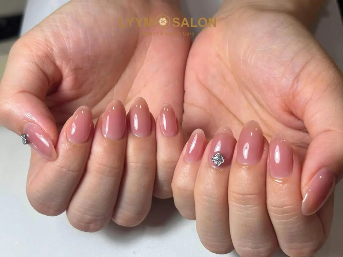 ネイル ジェルネイル 韓国ネイル オフィスネイル ピンク ピンクベージュ ハンドネイル LYYM Salonのネイルデザイン