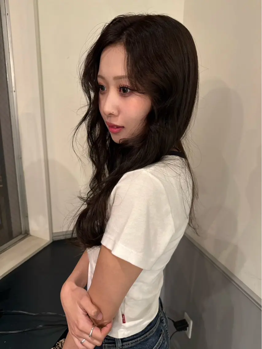 ロング カラー ヘアアレンジ ヘアカラー トリートメント siki kaedeのヘアスタイル