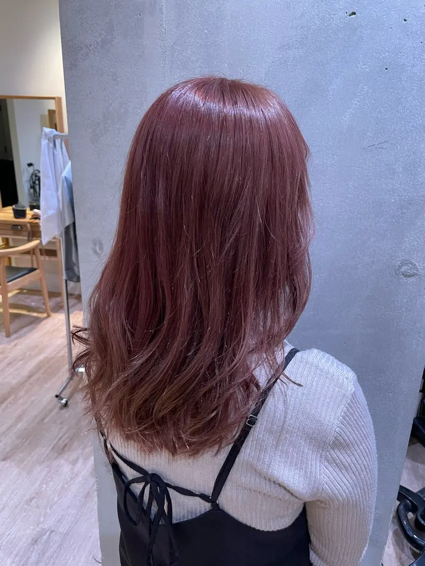 セミロング カラー レッドカラー たなか こころ🎀のヘアスタイル