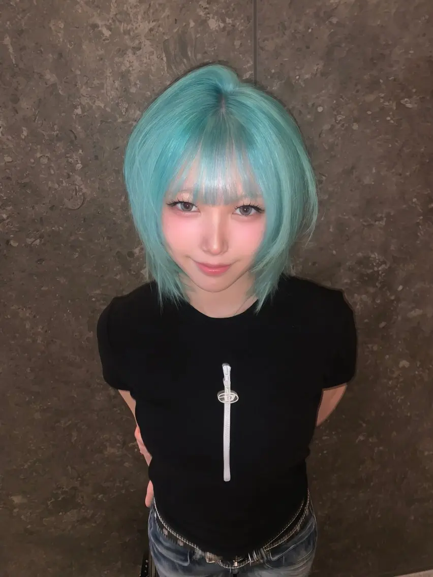 ショート カラー ヘアカラー トリートメント y2k/レイヤー shunのヘアスタイル