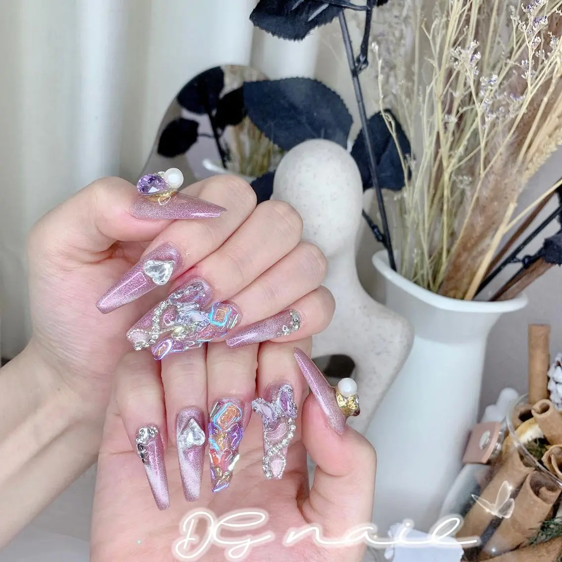 ネイル ハンドネイル DG nailのネイルデザイン