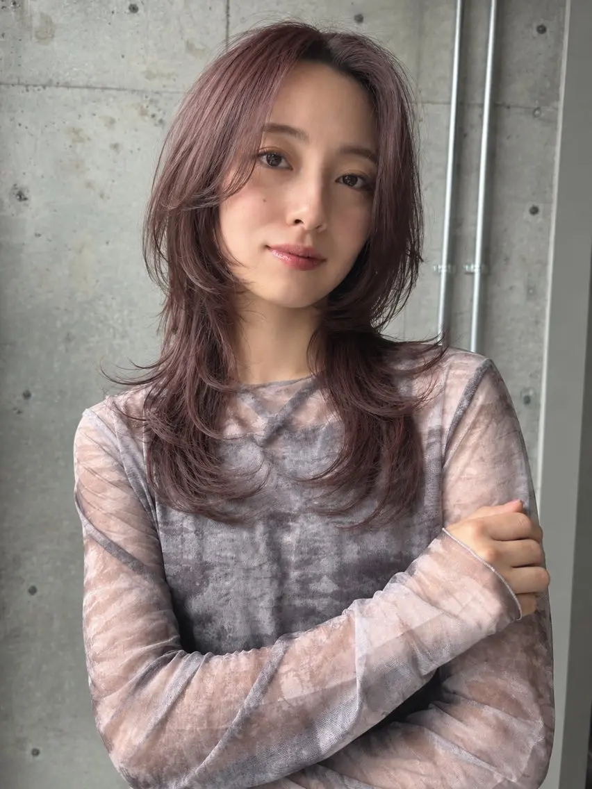 ミディアム カラー ラベンダーカラー ラベンダーピンク ピンクカラー レイヤーカット カット ヘアカラー トリートメント ヘッドスパ ヘアセット 〽️magico/ ウルフDaiki〽️のヘアスタイル