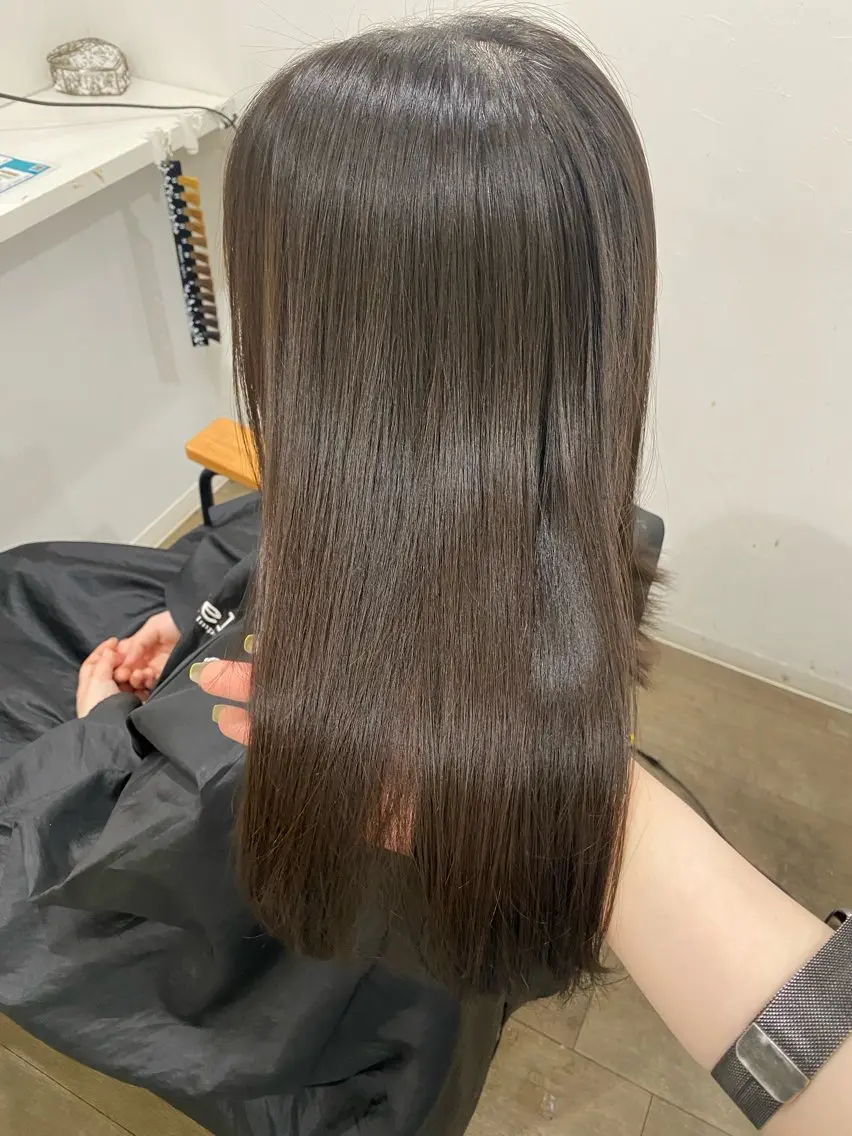 ロング カット ヘアカラー 縮毛矯正 髪質改善サロン 梅田/ヨナミネのヘアスタイル