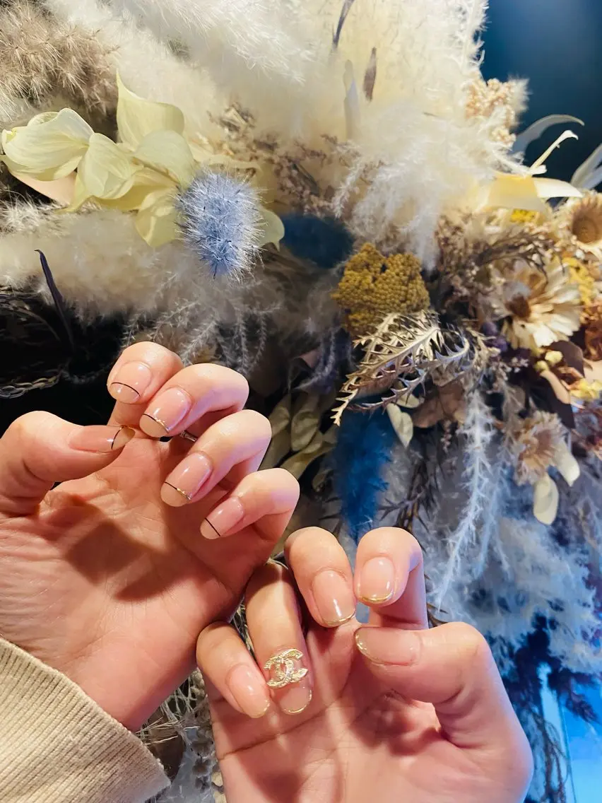 ネイル ニュアンスネイル 隠れ家サロン あたしンちのネイルデザイン