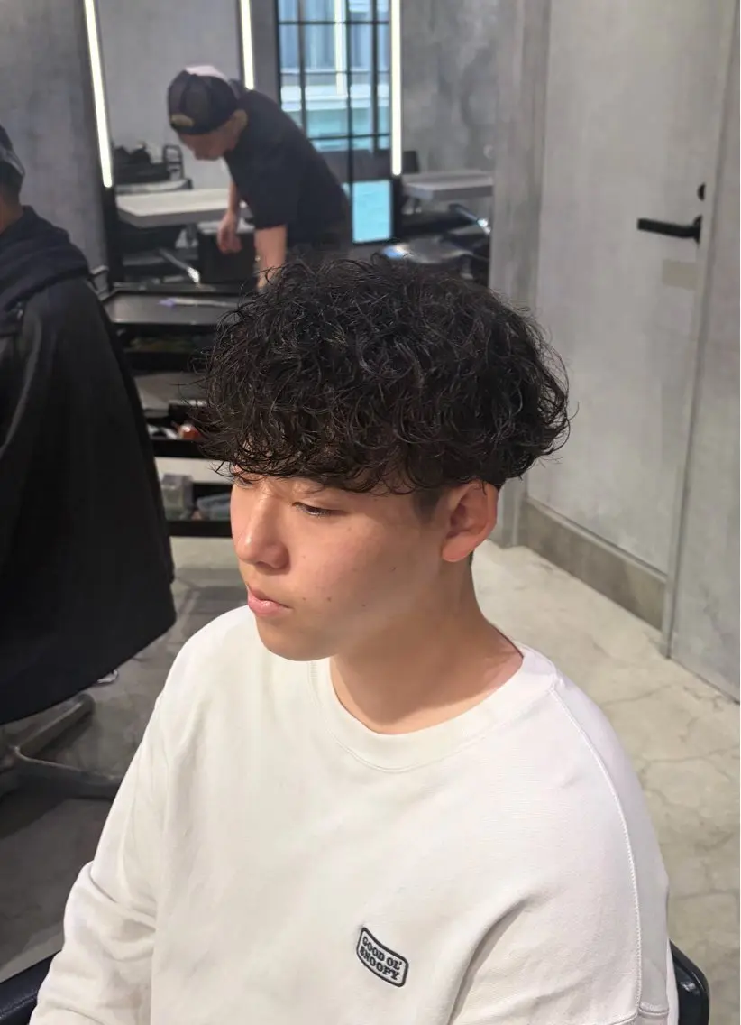 パーマ メンズ メンズパーマ 刈り上げ 波巻きパーマ カット パーマ 🔥メンズパーマ職人 Kosh🔥のヘアスタイル