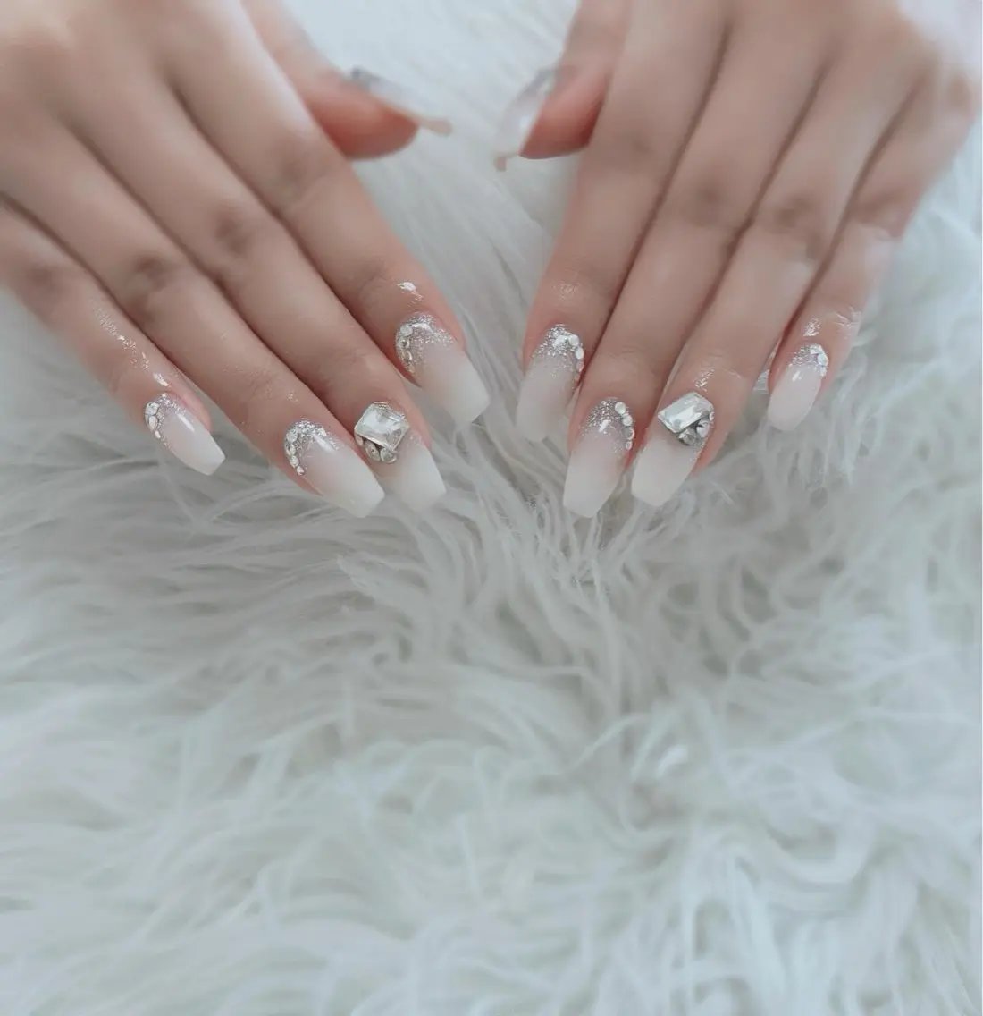 ネイル ESPOIR Ｎのネイルデザイン