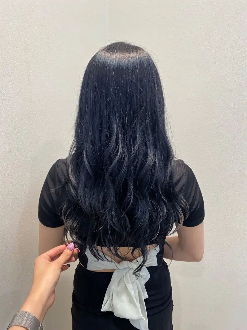ロング カラー 堀越 美羽のヘアスタイル