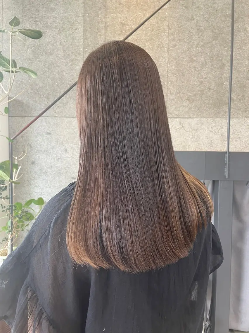 ロング カット ヘアカラー 縮毛矯正 🍋髪質改善× 透明感カラー ジュリのヘアスタイル