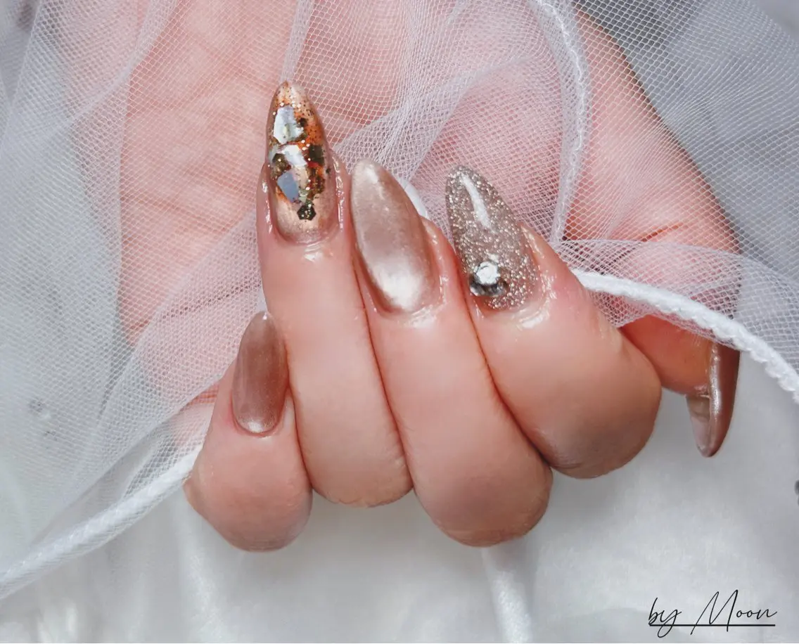 ネイル Moon Nailsのネイルデザイン