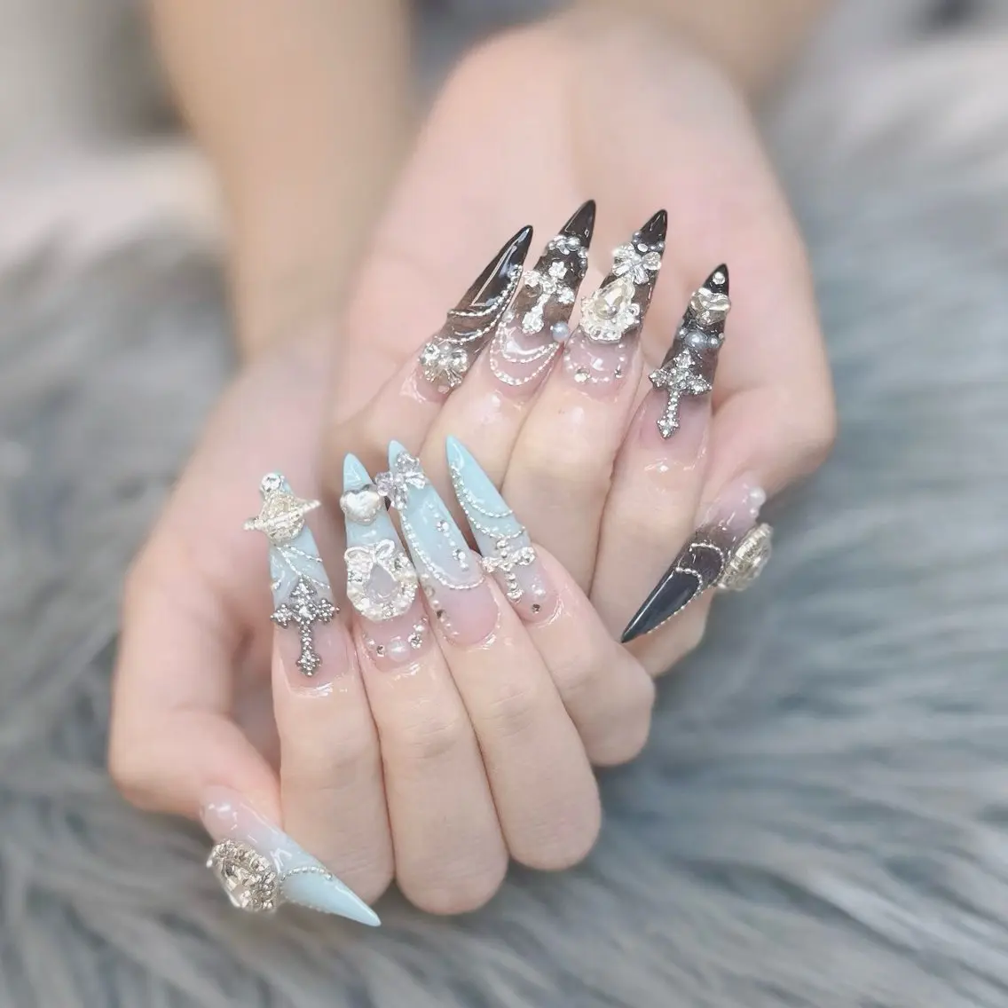 ネイル ハンドネイル ハンドケア Anh Nail 歌舞伎町のネイルデザイン