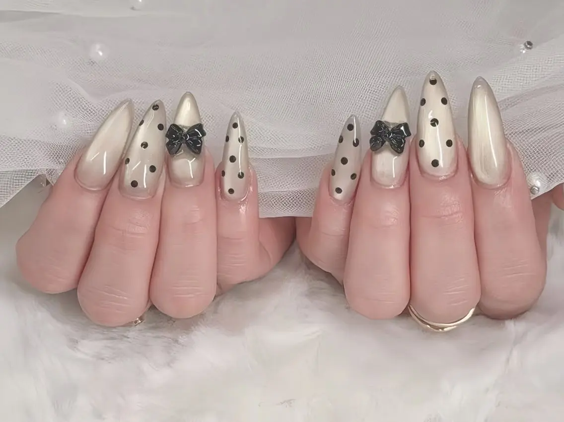 ネイル 長さ出し ジェルネイル 韓国ネイル マグネットネイル 持ち込み EGAO NAIL 錦糸町店のネイルデザイン