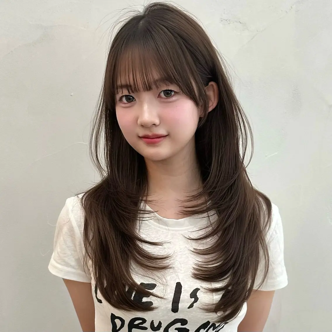 ロング カット ヘアカラー トリートメント 🌹ハッシュカット、 レイヤー韓国ヘア🌹のヘアスタイル