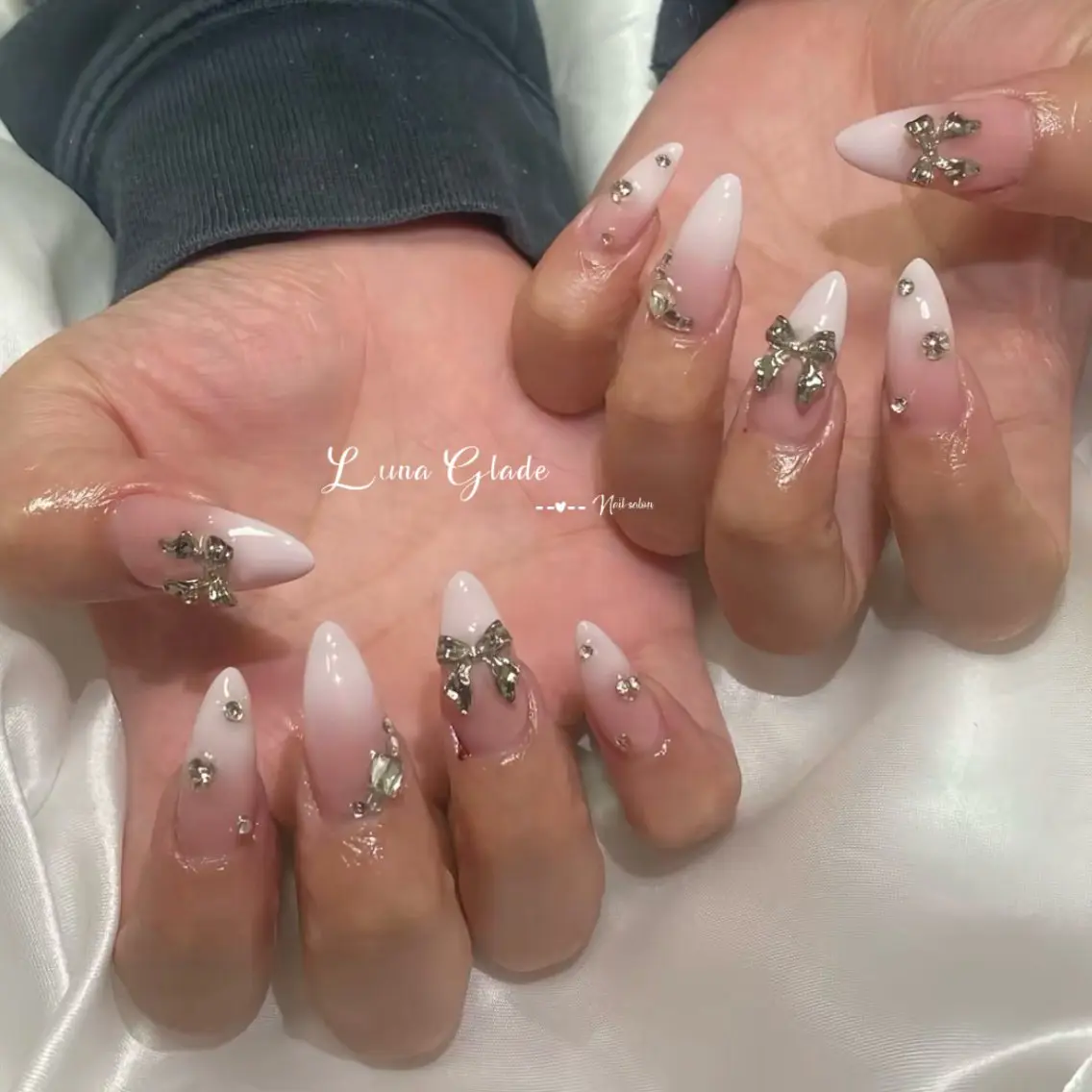 ネイル ハンドネイル Luna Gladeのネイルデザイン