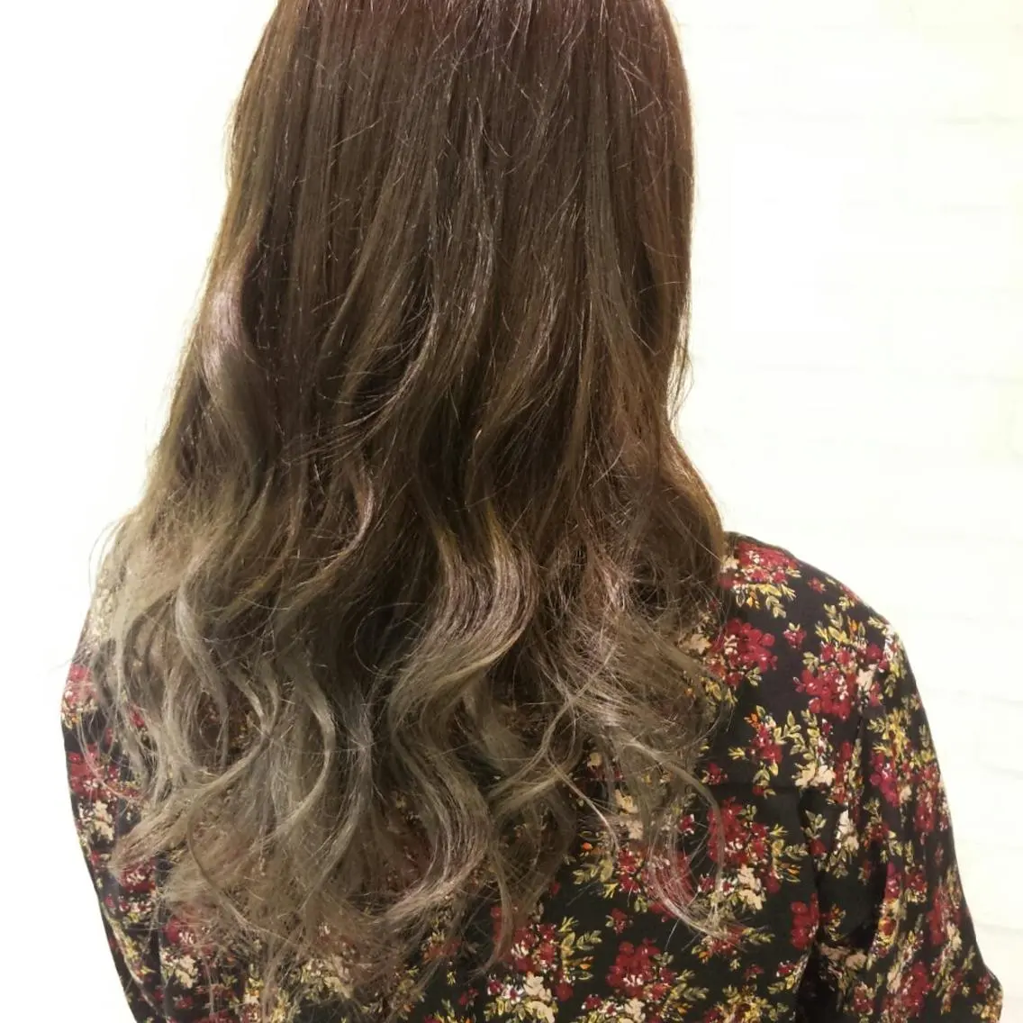 ロング カラー EARTH 池田 雄太のヘアスタイル