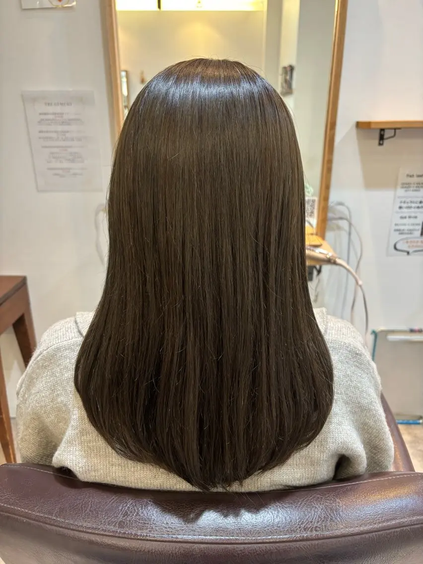 セミロング カラー ダブルカラー ハイトーンカラー ボブ 顔周りカット 髪質改善 カット ヘアカラー RISE SWELL 江坂momoneのヘアスタイル