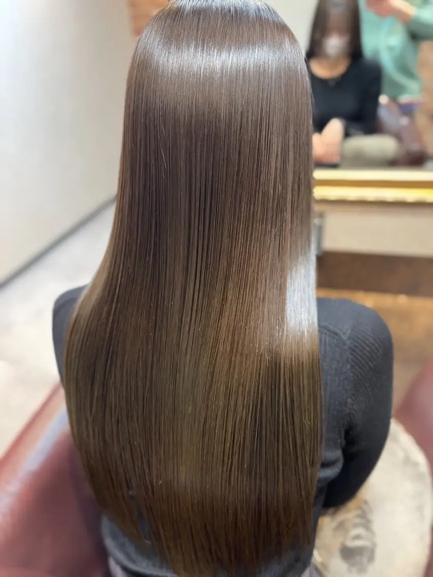 ロング 縮毛矯正 Bejitto SOUMAのヘアスタイル