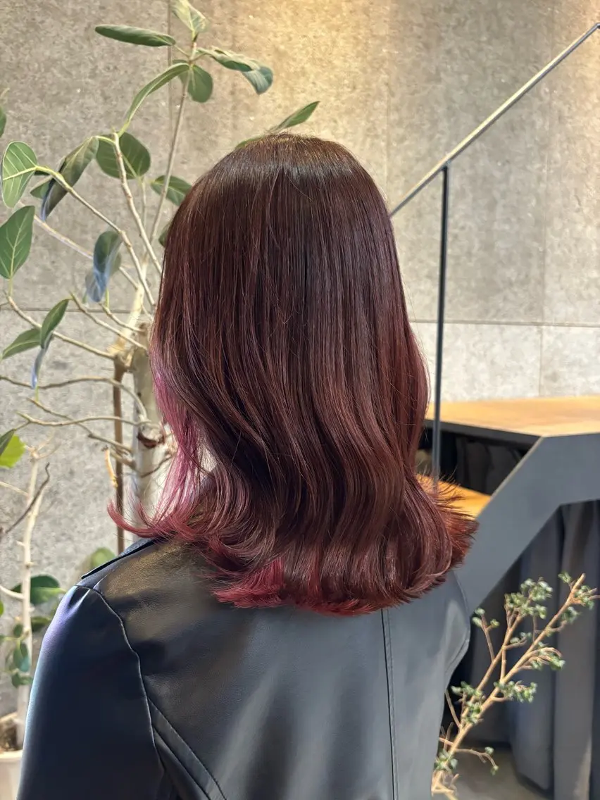 ミディアム カラー ヘアアレンジ ピンクカラー カット ヘアカラー トリートメント ヘッドスパ ヘアセット 押切 響　のヘアスタイル