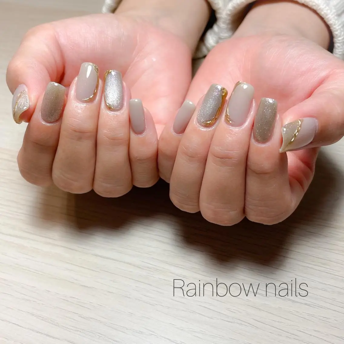 ネイル マグネットネイル ミラーネイル Rainbow nailsくろちゃんのネイルデザイン