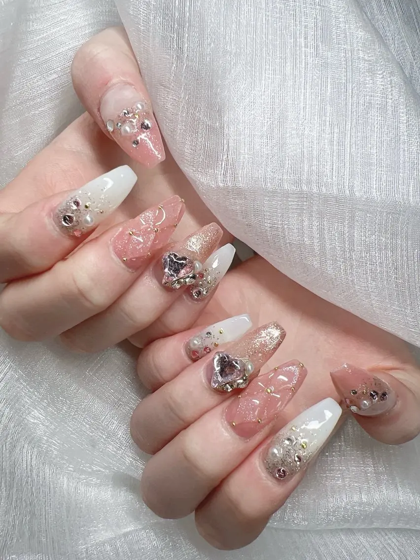 ネイル ハンドネイル Lee Nails チップ長さだし専門店のネイルデザイン