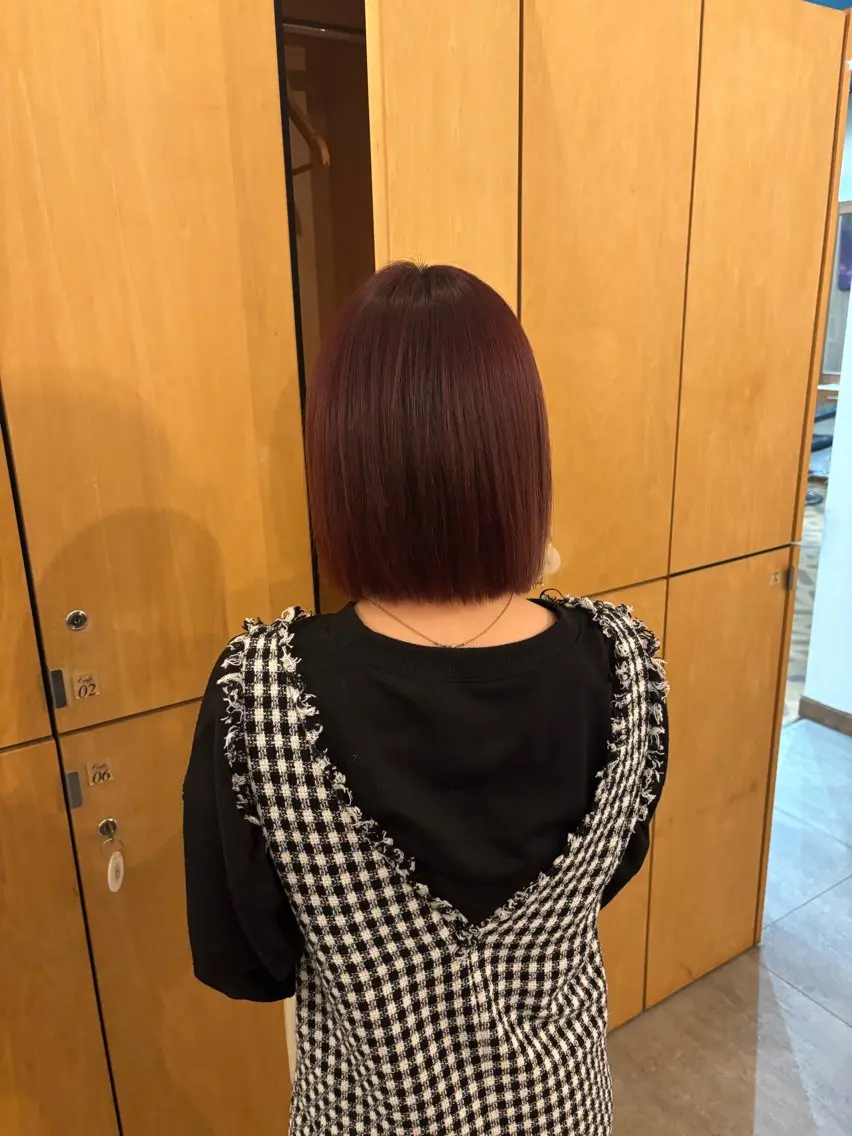 ショート カラー ブリーチ ヘアカラー 兼子莉彩 /暗髪🤎/暖色🍒のヘアスタイル