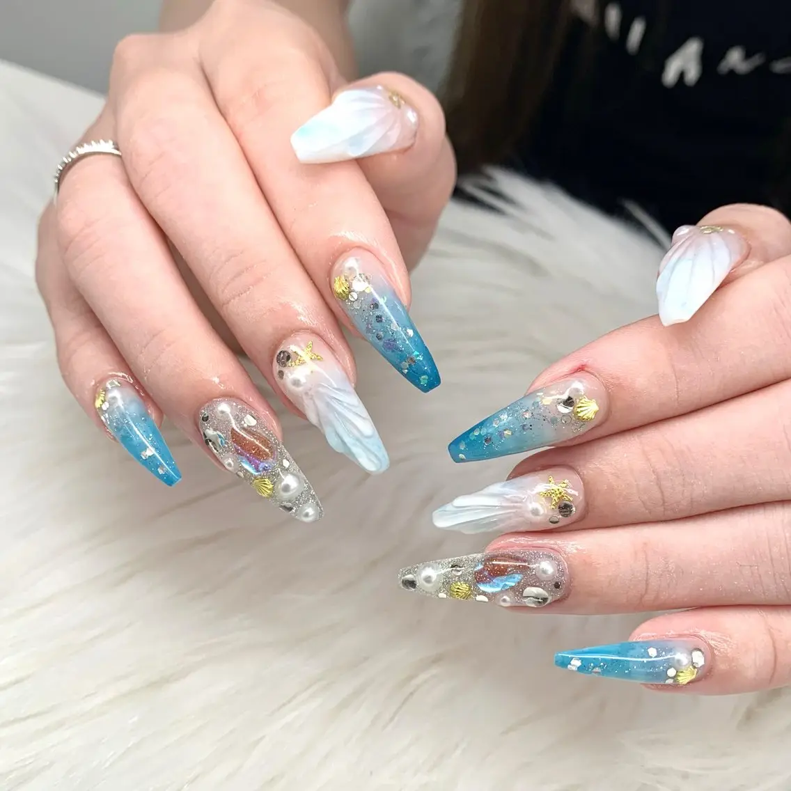 ハンド💅🏻オフ込み【アートし放題+長さ出し10本】の写真