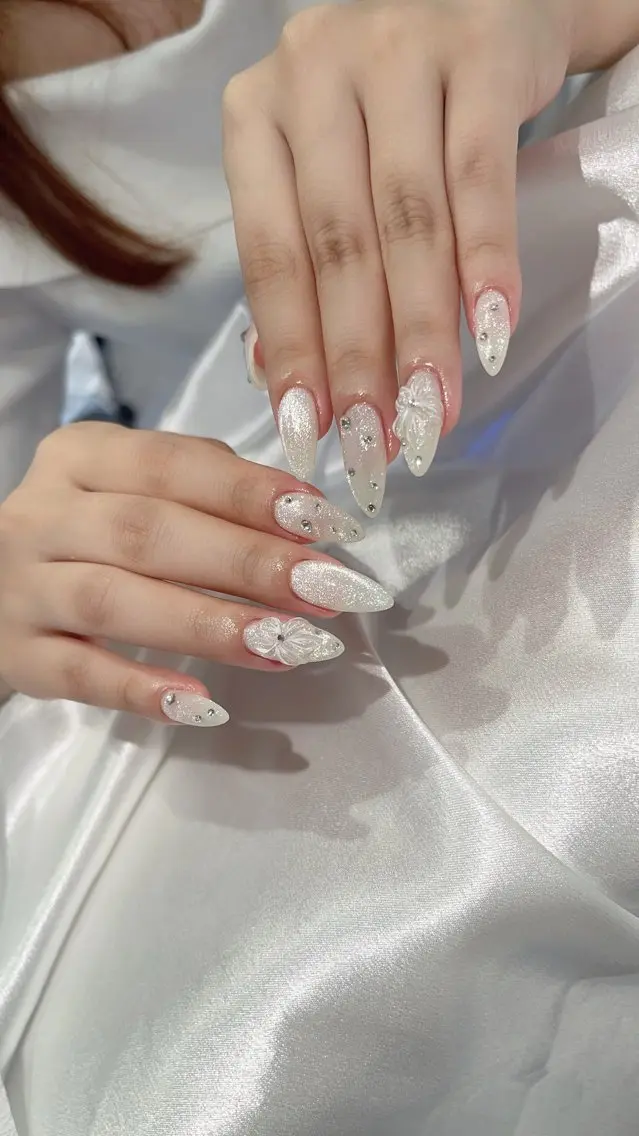 ネイル ハンドネイル SHE Nailのネイルデザイン