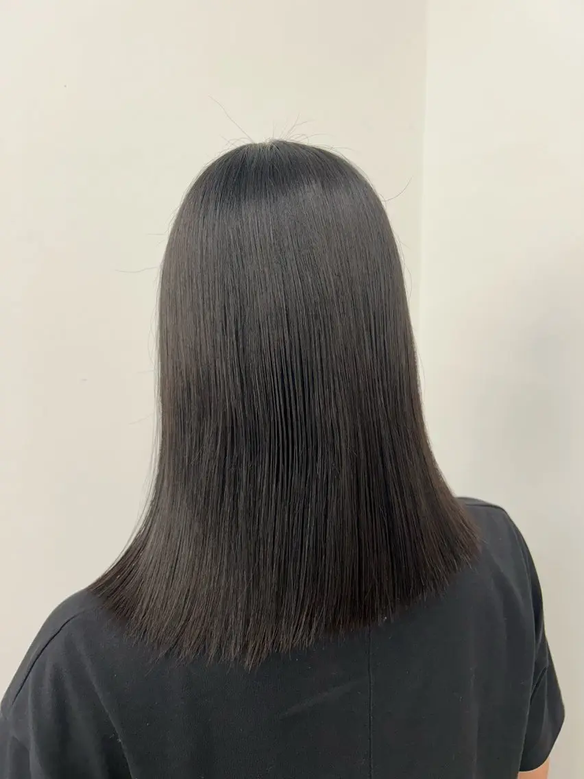 ミディアム ハルカ 縮毛矯正🧤 レイヤーモデル募集のヘアスタイル