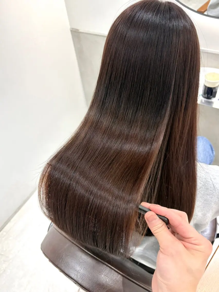 セミロング 髪質改善 トリートメント 髪質改善 縮毛矯正/ レイヤー/銀座/本木のヘアスタイル
