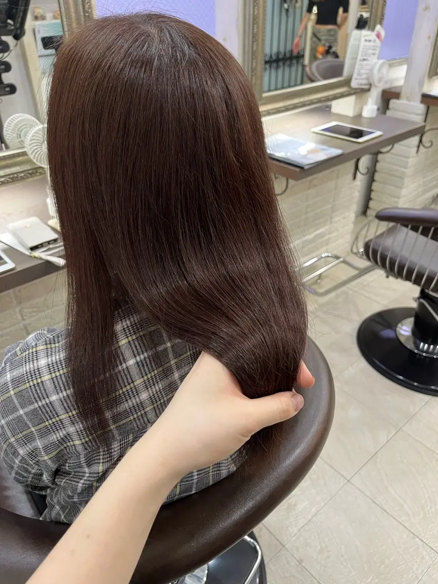 セミロング ラベンダーブラウン 兒玉/艶カラー/ 髪のお悩み相談😌のヘアスタイル