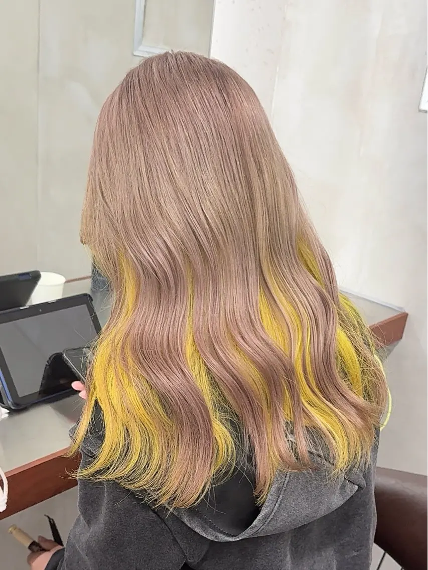 ロング カラー アッシュ ベージュカラー ブリーチ ブロンド ブラウンカラー カット ヘアカラー トリートメント ブリーチ ハイトーン 特化🌈フジタハルキのヘアスタイル