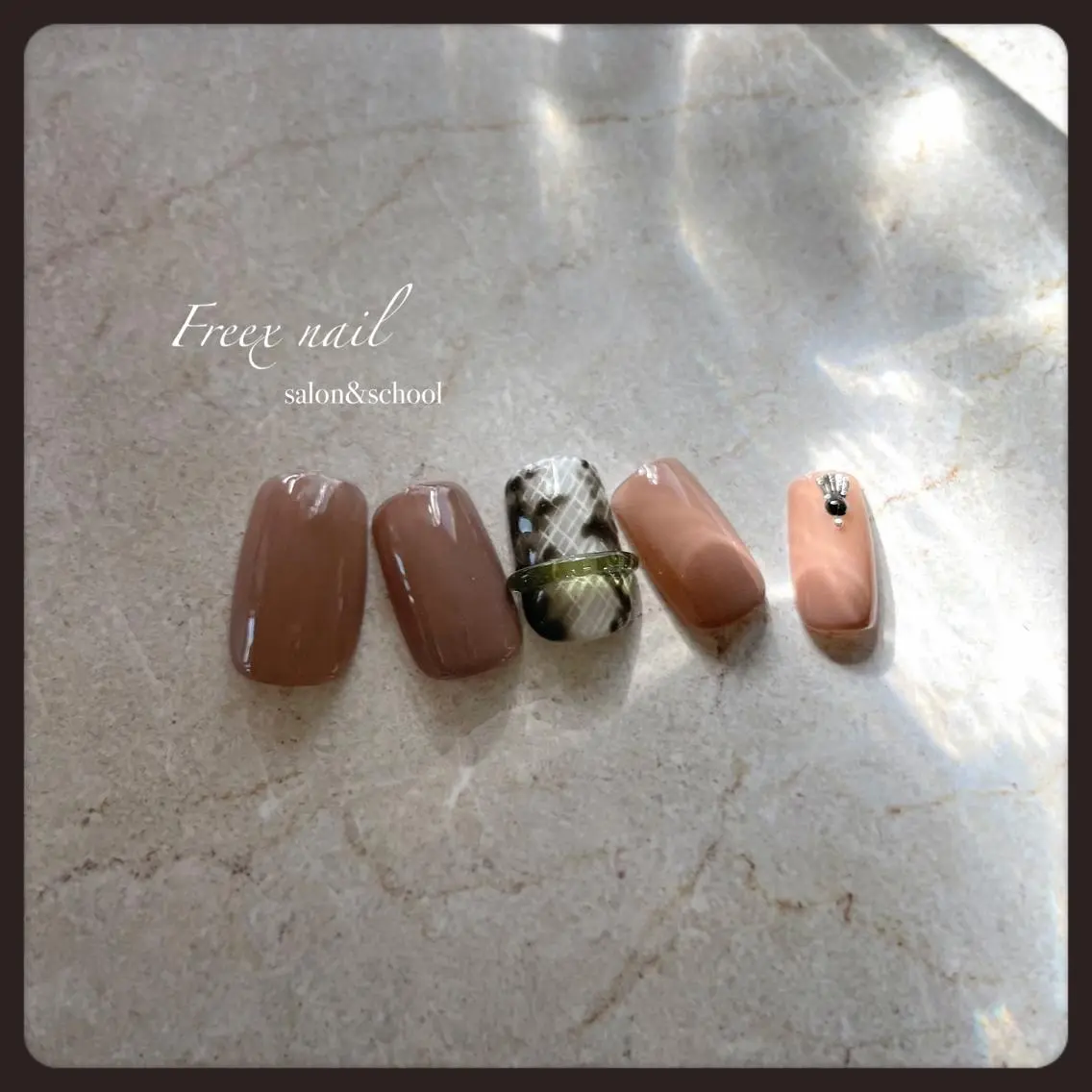 ネイル ハンドネイル ハンドケア freex nail /ニュアンス/個性派のネイルデザイン