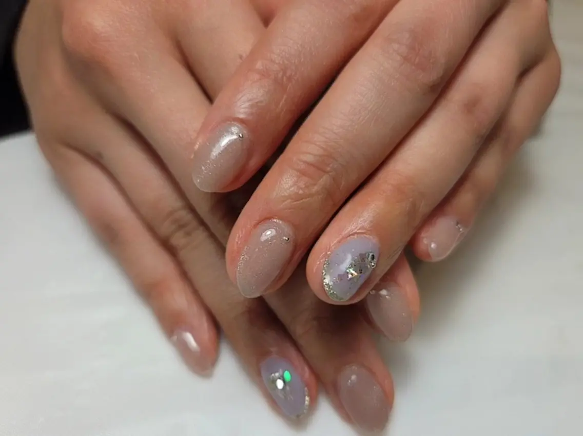 ネイル シンプルネイル nude | rのネイルデザイン