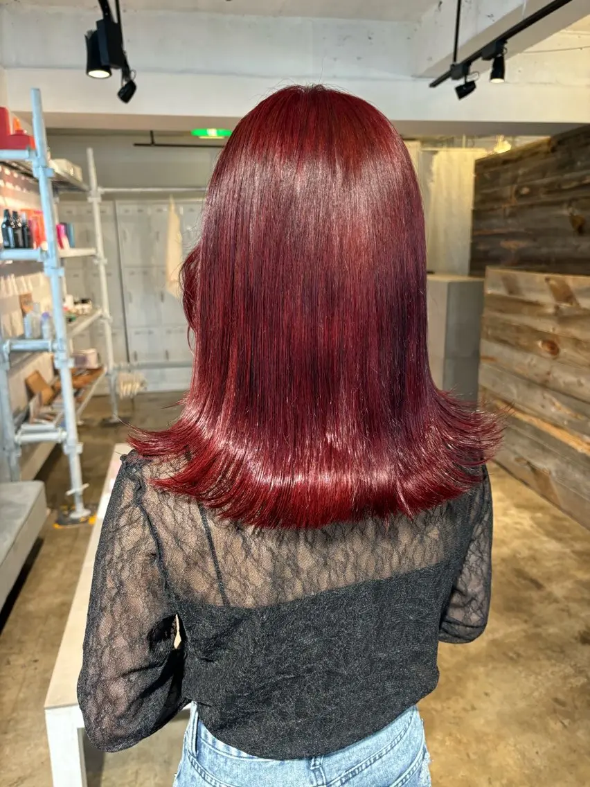 ロング カラー ブリーチ ブリーチなしカラー レッドカラー 髪質改善 トリートメント 暖色カラー🍒 ケアブリーチ/akiのヘアスタイル