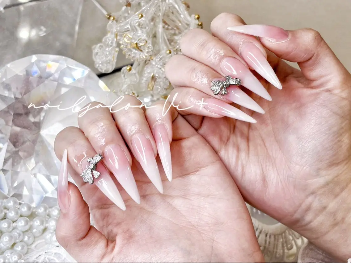 ネイル ハンドネイル ✨Nailsalon Vi+✨のネイルデザイン