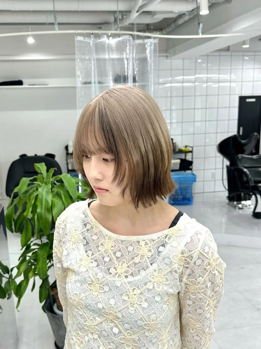 ミディアム カラー 三ノ宮/ケアブリーチ /透明感/颯人のヘアスタイル