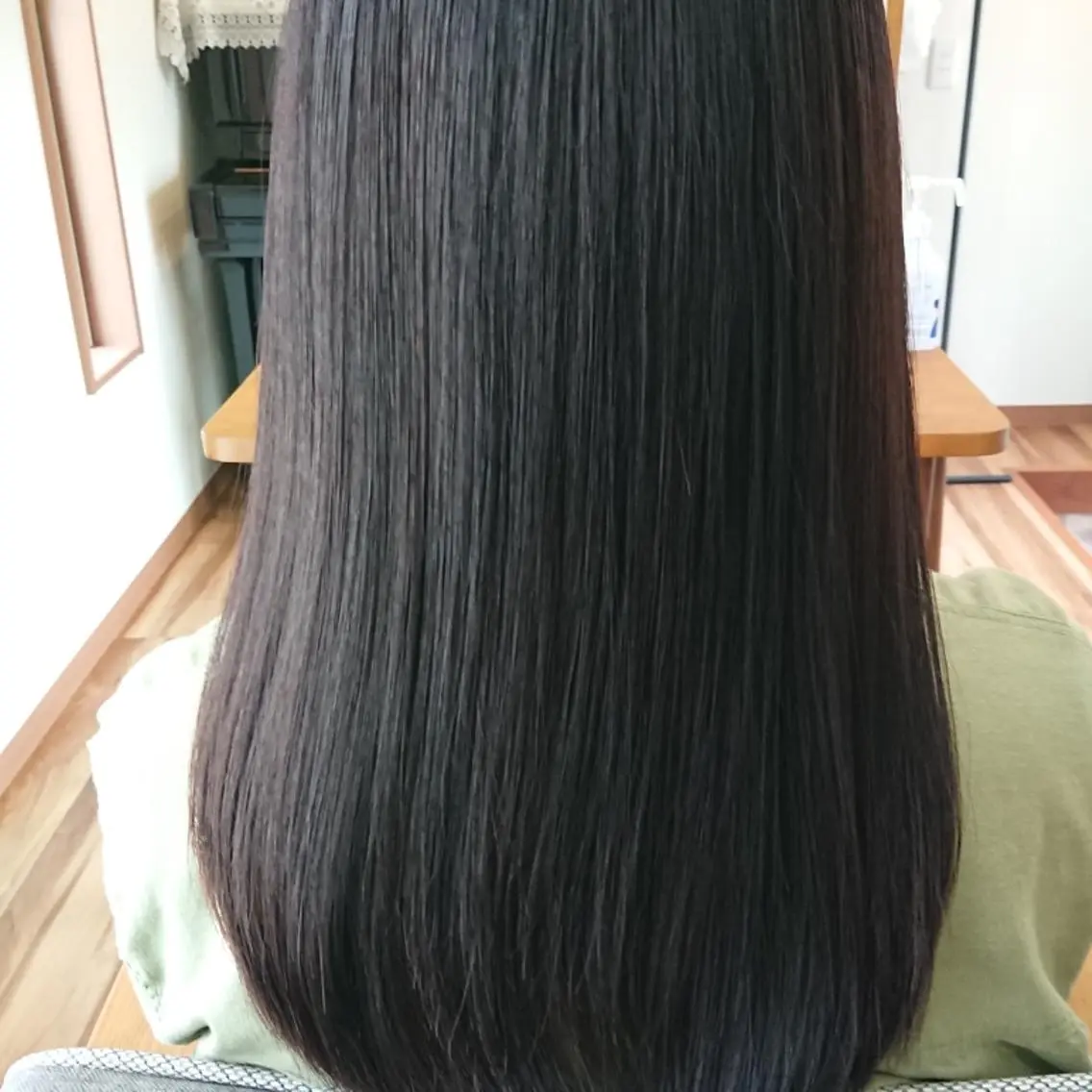 カラー セミロング 髪質改善 トリートメント ヘアカラー トリートメント crea   芦田 武栄のヘアスタイル