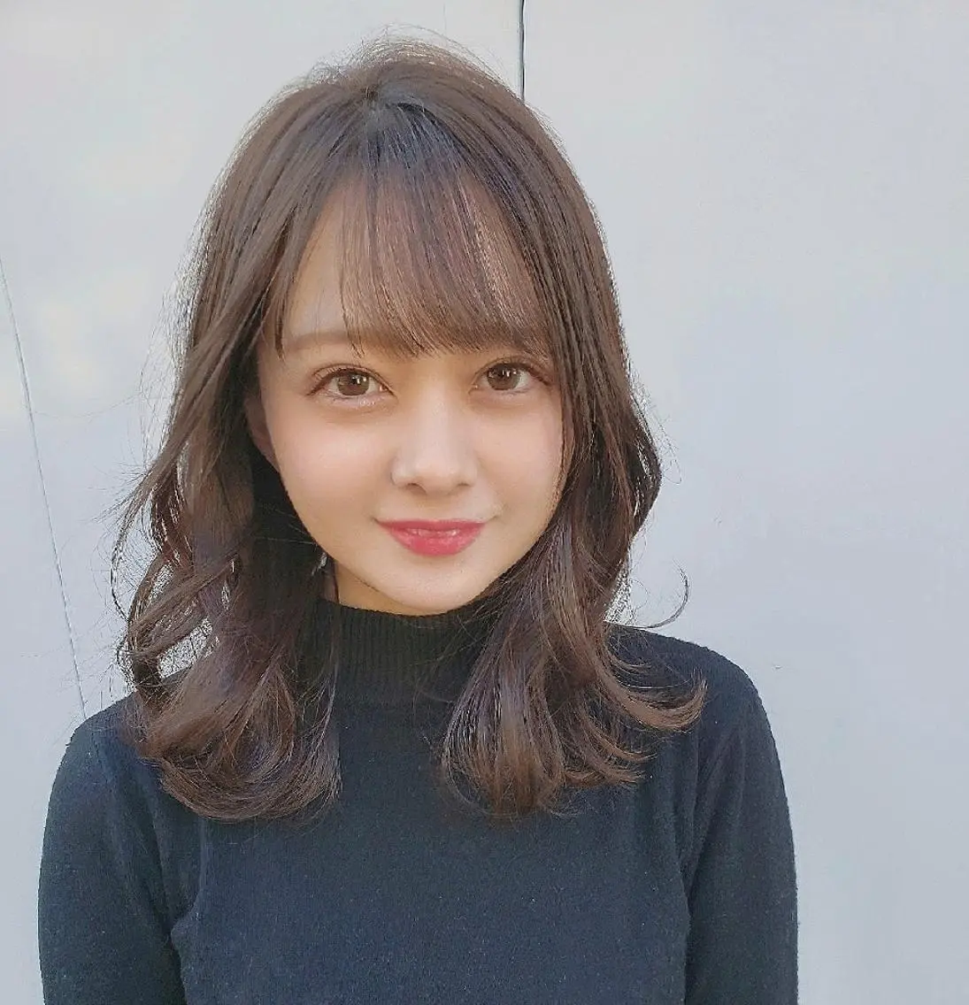 ミディアム [店長]カラーが好評 　小林のヘアスタイル