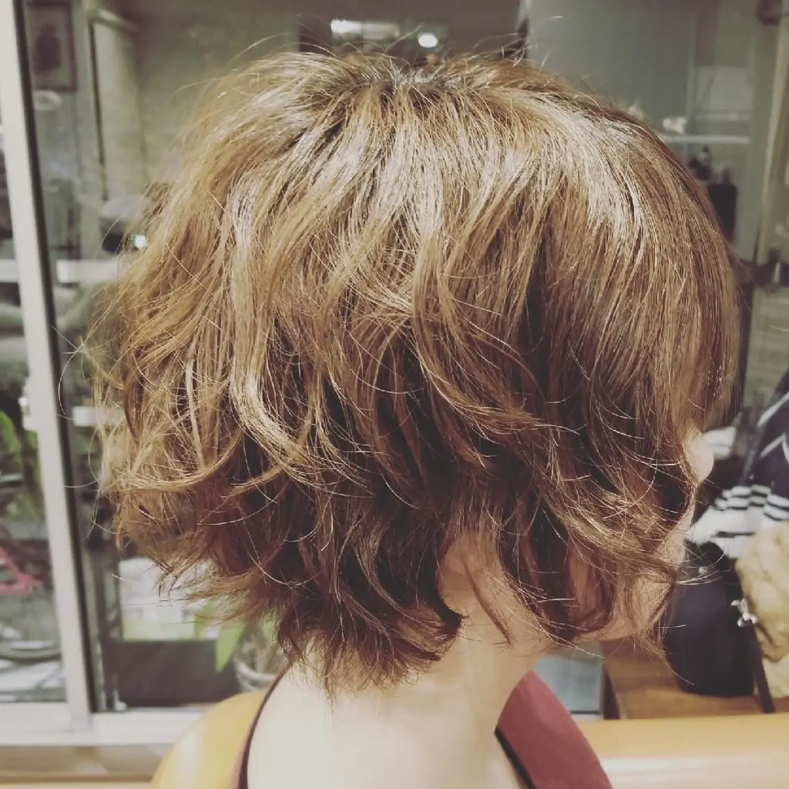 ショート カラー パーマ アディクシーカラー バレイヤージュ イルミナカラー オーガニックカラー 外国人風カラー spa hair ark 富井直美のヘアスタイル