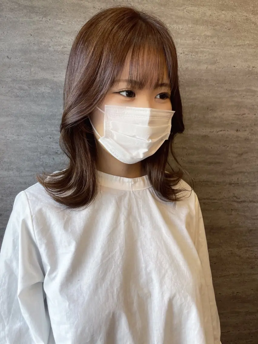 セミロング JIEN MIUのヘアスタイル