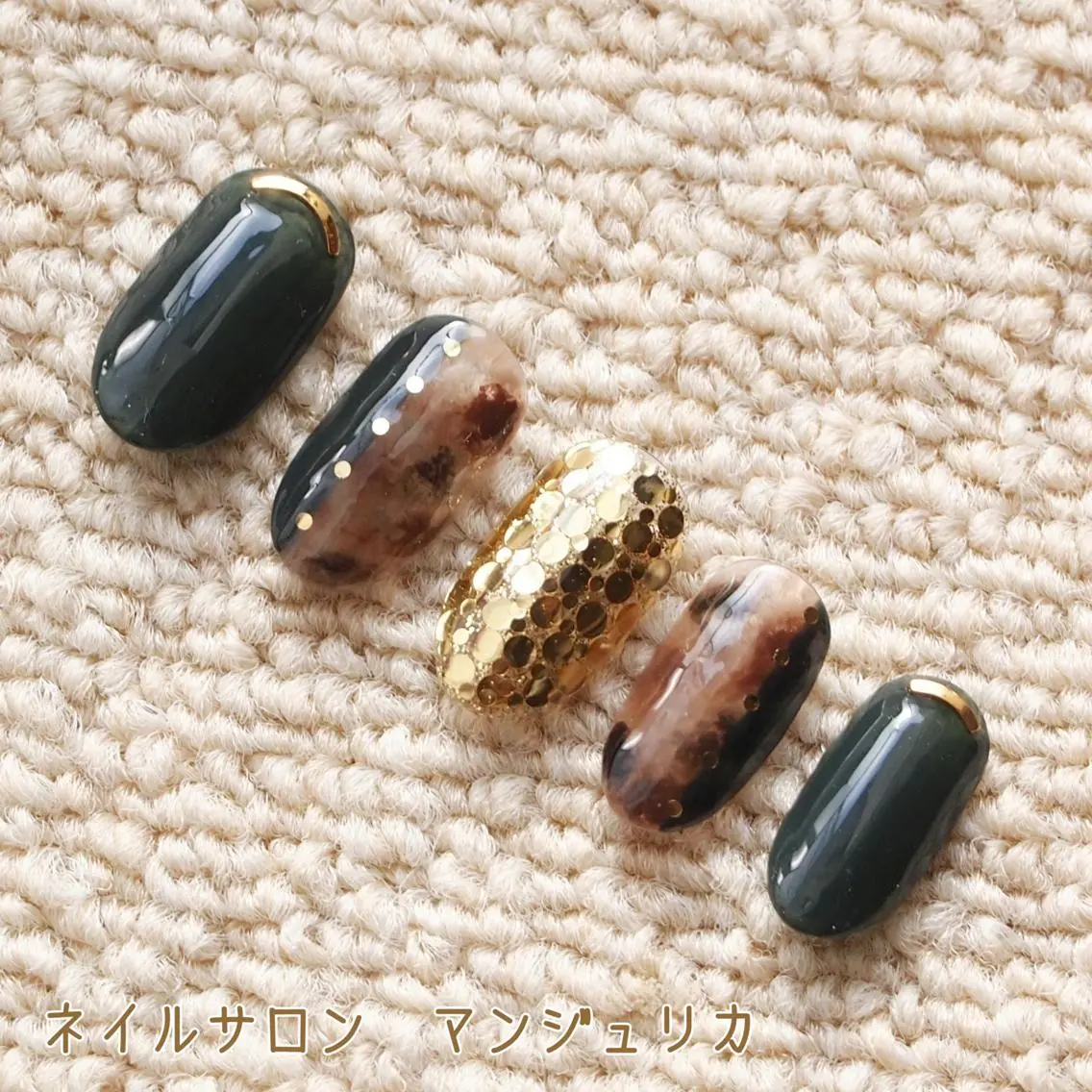 ネイル アートネイル ジェルネイル 山田 麻衣のネイルデザイン