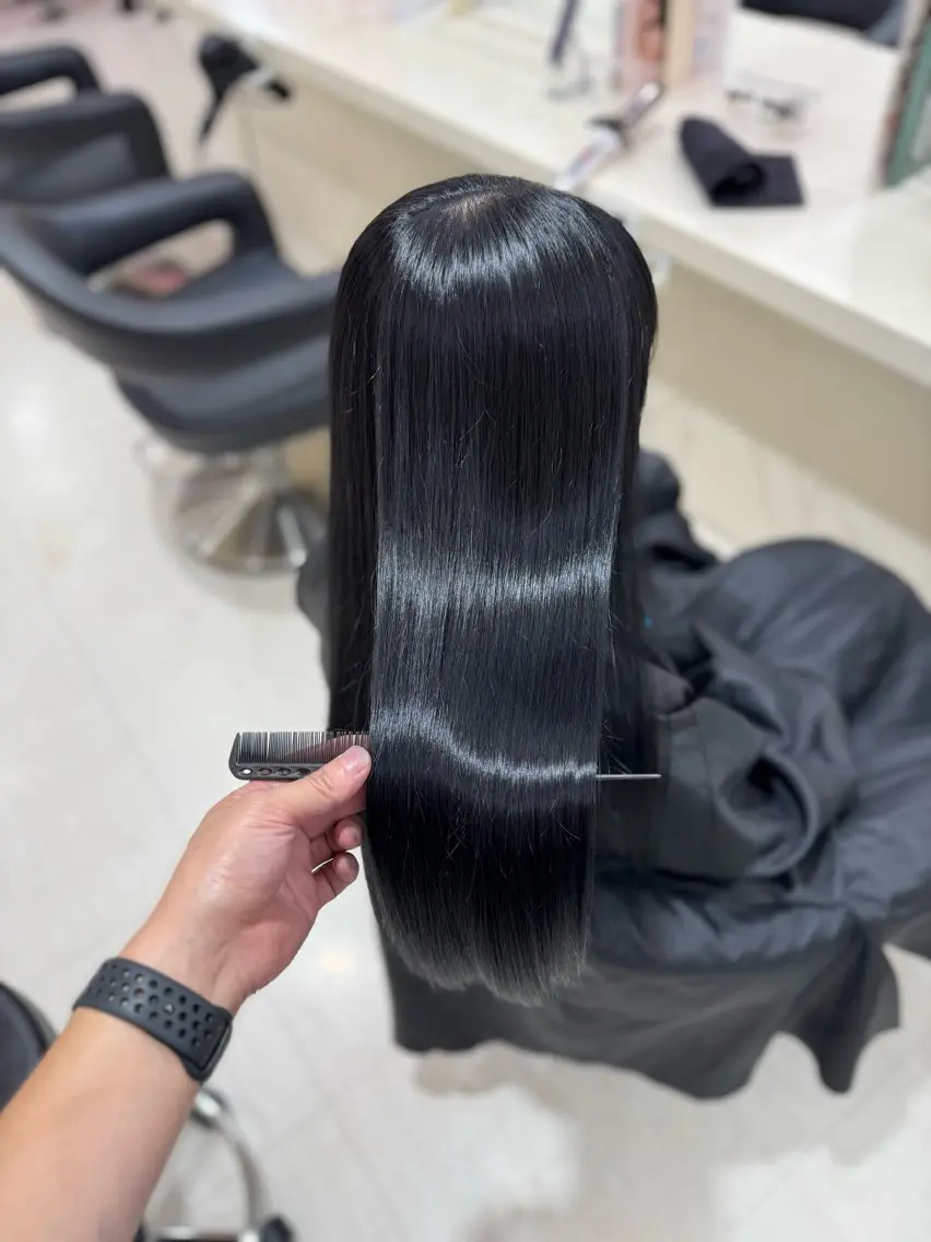 ロング 縮毛矯正 カット ヘアカラー 縮毛矯正 暗髪×艶髪/縮毛矯正 ブルーブラック/池袋のヘアスタイル