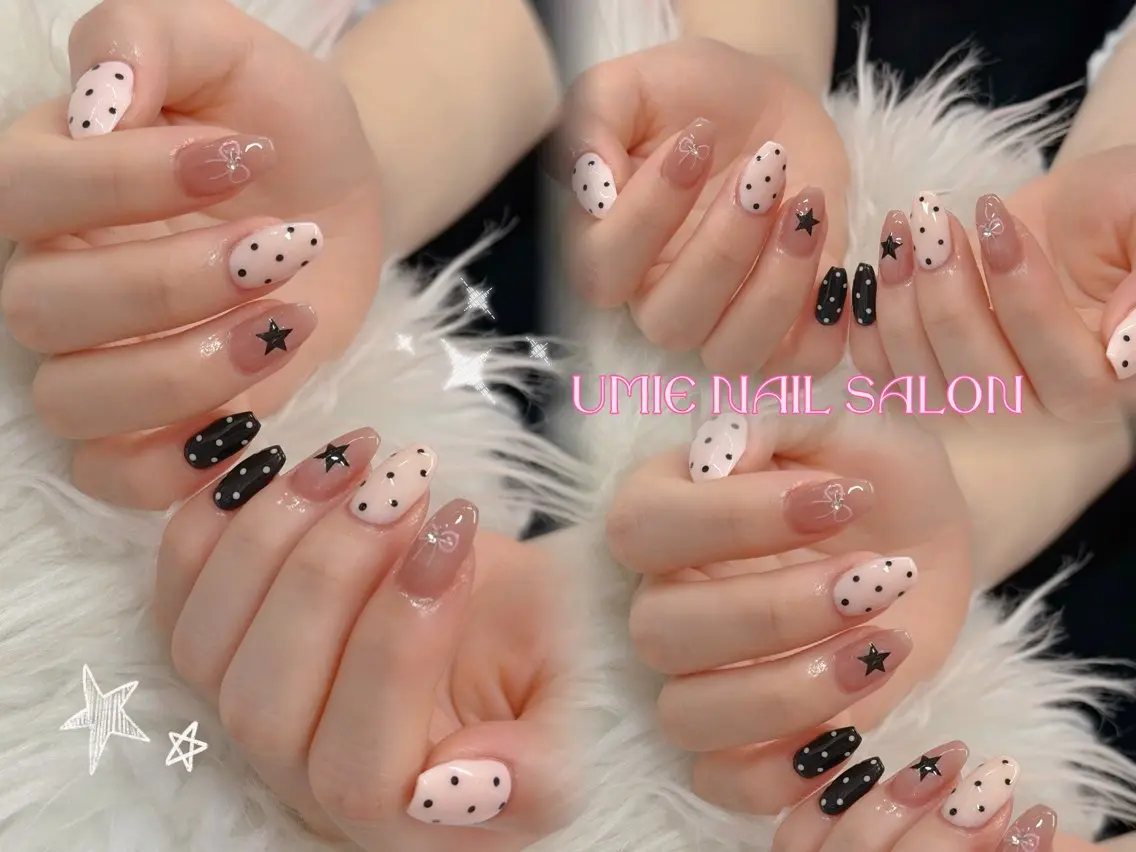 ネイル フットネイル フレンチネイル ジェルネイル ガラスフレンチ マグネットネイル UMIE NAIL SALONのネイルデザイン