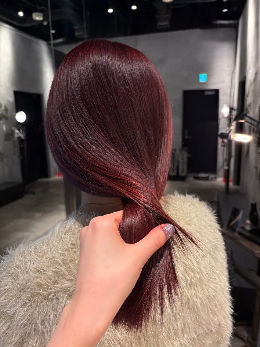 ミディアム カラー レッドカラー 🫧透明感カラー/ 寒色カラー/Risaのヘアスタイル