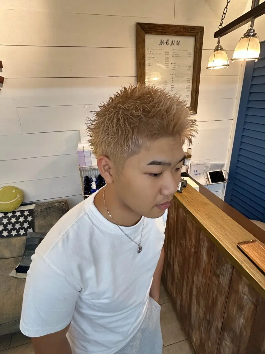 カラー 上西 花奏の眉毛・アイブロウイメージ