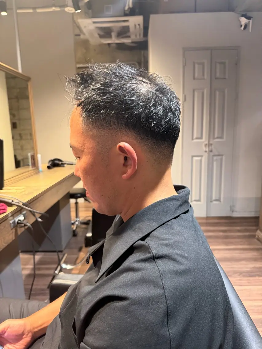 ショート カット やざき ちかのヘアスタイル