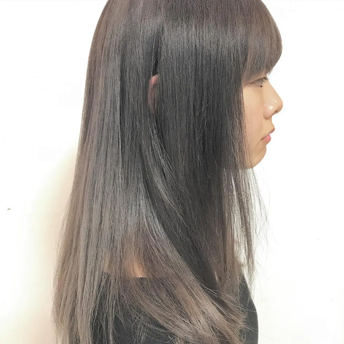 ミディアム カラー ブリーチ 透明感カラー ハイトーンカラー 髪質改善満足度NO1 山下のヘアスタイル